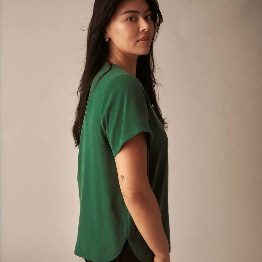 🦚NWT Universal Standard Henning x US Jones Cupro Tee, Mineral Green, S 14 16🦚